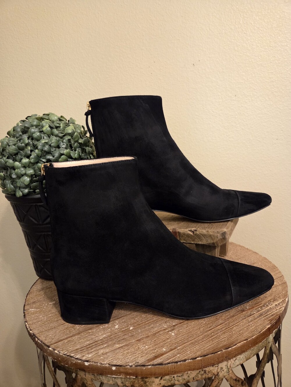 J.CREW Roxie Black Suede Cap Toe Low Block Heel Zip-Up Ankle Boots Women's SZ 10